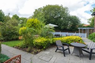 Kirkwood Court, Kenton, patio 