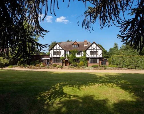 Robertson Nursing Home, Hurtmore, exterior 1