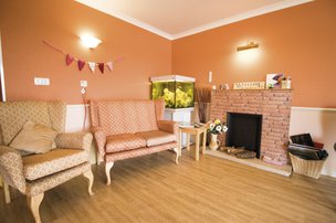 Avon Lodge, Kingswood, lounge with fireplace 