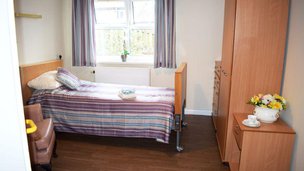 Aberpennar Court, Bedroom