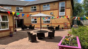 Aberpennar Court, Garden