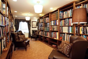 Acacia Lodge Nursing Home Library