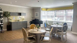 Acorn Meadow, Dining Room With Piano