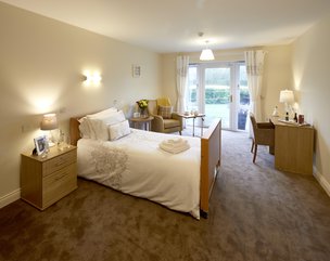 Albion Court Care Home Birmingham bedroom