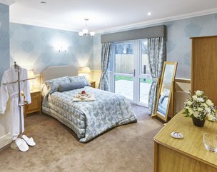 Alder House Care Home Nottingham bedroom