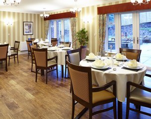 Alder House Care Home Nottingham dining room