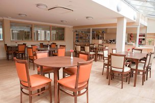 Amerhurst Court Residential Nursing and Dementia home in Chatham Medway interior dining room