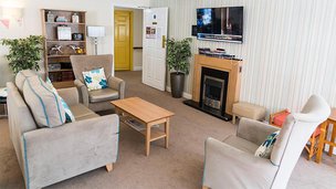 Appleton Manor, Living Area