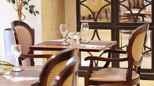 Augustus Court in Leeds, dining room