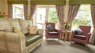 Avalon Park in Oldham, living room