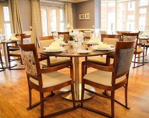 Avery Park Care Home Kettering dining