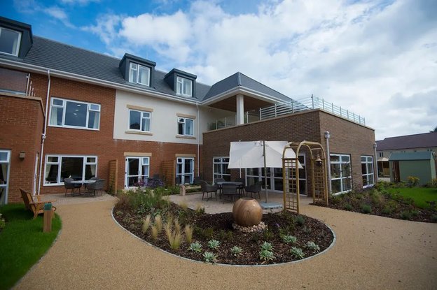 Pemberley Manor Care & Nursing Home Exterior