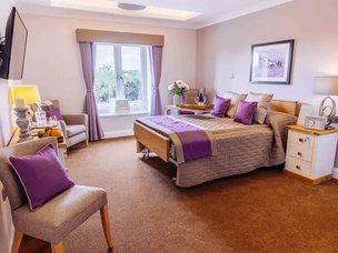 Stoneham Grove Care Home in Reading, bedroom