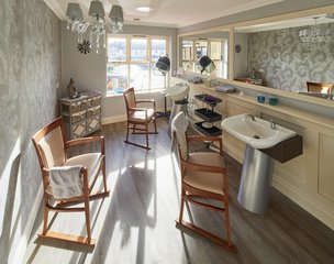 Birchwood Grange Care Home Harrow salon