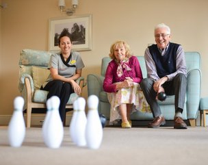 Bowbridge Court Care Home in Newark, residents bowling