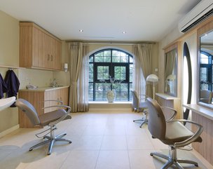 Brentwood Arches, Essex, salon