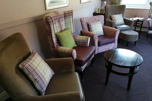 Brookdale View, seating area 