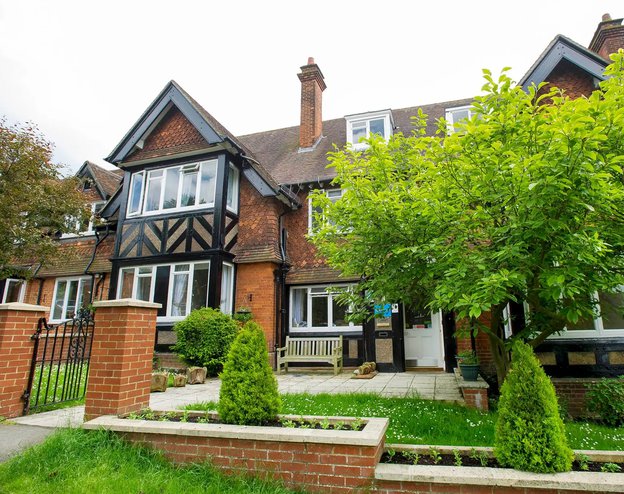 Field House, Harpenden, exterior