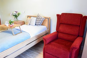 Cedar Court, Witney, bedroom 1