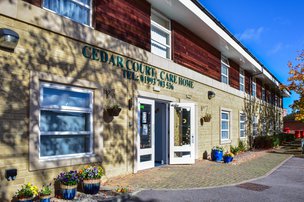 Cedar Court, Witney, exterior
