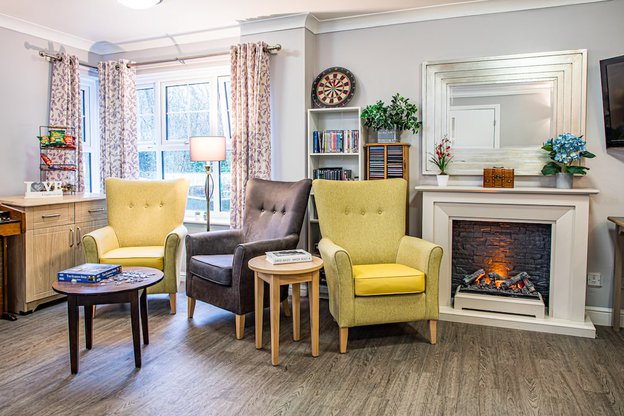 Cedar House Harefield, lounge