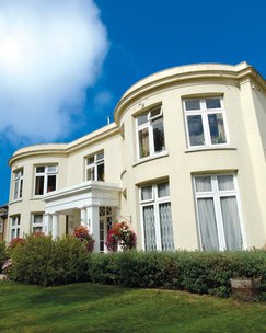 Assisted Living At Chorleywood Beaumont in Chorleywood exterior of home