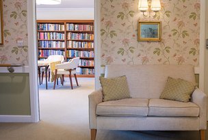 The Cotswold Burford library