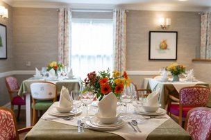 Lea Grange, dining table set up 