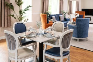 Dinning Lounge at Queens Court Nursing Home