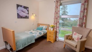 Norwood, Ipswich, bedroom 