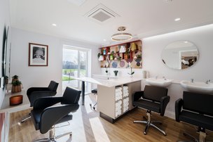 Peverel Green, Chelmsford, salon 