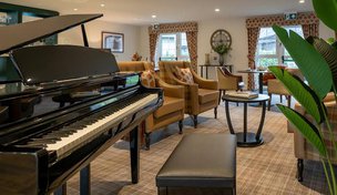 Oakeshott House, Lounge room with grand piano