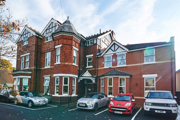 Arranmore Park Rest Home in Ormskirk front exterior