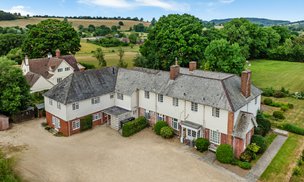 Evendine House, Malvern, exterior