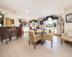 Field Lodge, St Ives, communal area