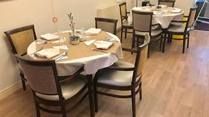 Finavon Court, dining table 