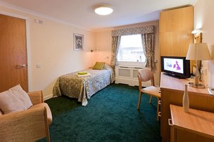 Fir Trees, bedroom with TV