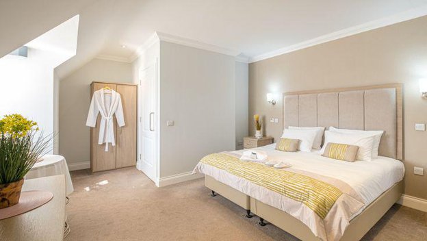 Fleming Court, double room 