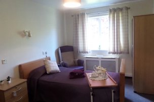 Forth Bank, bedroom 
