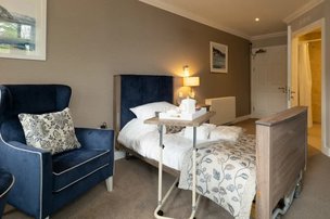 Fosse Way, bedroom 