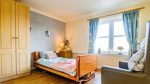 Fullarton, bedroom