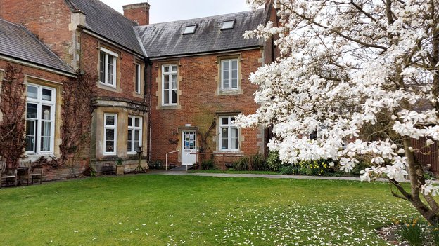 Dauntsey House, Garden