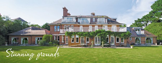 Glenhurst Manor, Bournemouth. Exterior of building. 