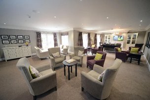 Grampian Court, lounge 