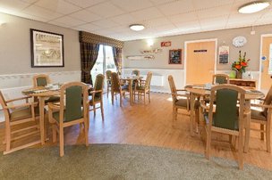 Greatwood House, dining room 