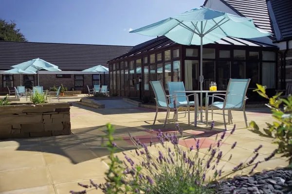 Greatwood House, garden area 