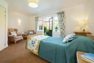 Bedroom in Grove Court