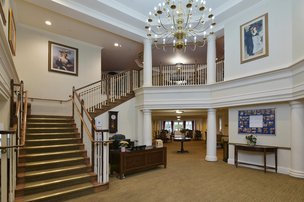 Guildford House, Peasmarsh, staircase