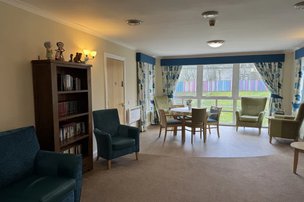 Hamewith Lodge, lounge 