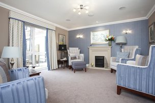 Heathfield Court Care Home Erith Lounge